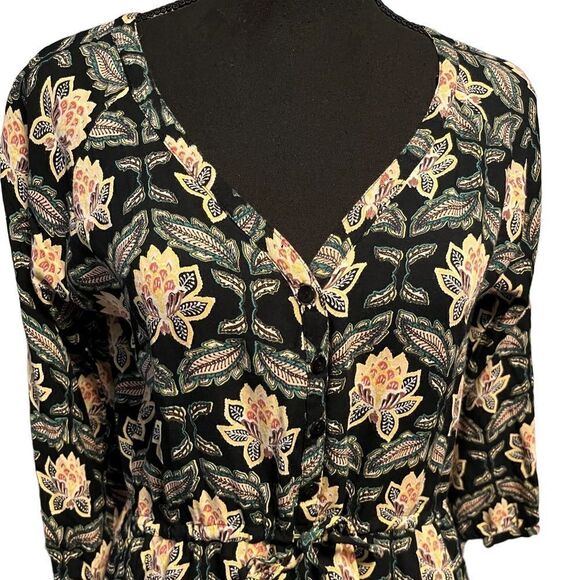 O'Neill Women's Lotus Black Floral LS Button Front/ Drawstring dress, size M - Picture 3 of 9